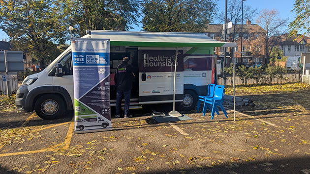 Community Hub van 