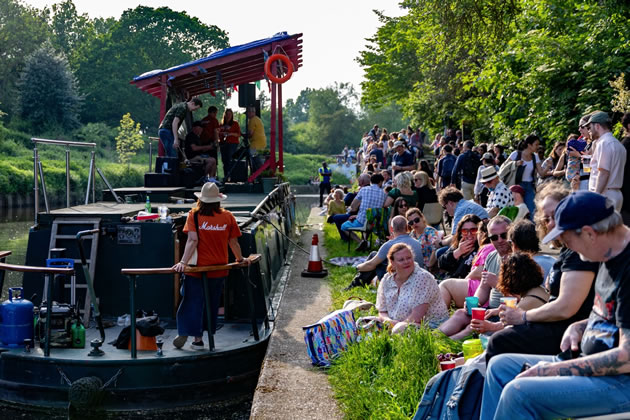 https://www.ealingtoday.co.uk/info/evhanwellhootie2502.htm