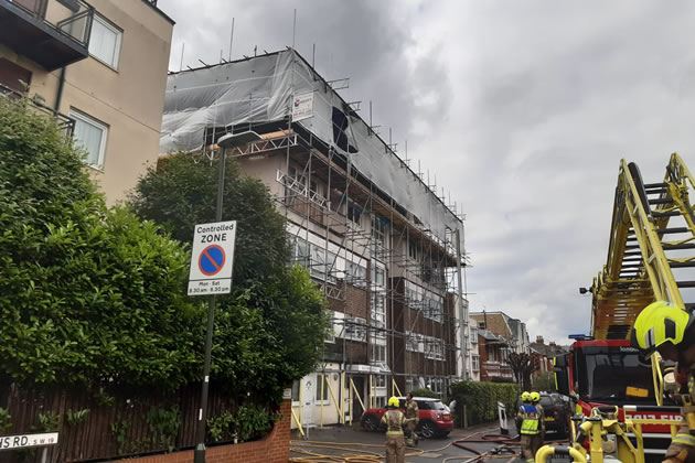 Flats on Griffiths Road Catch Fire