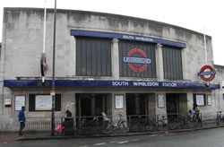 South Wimbledon tube