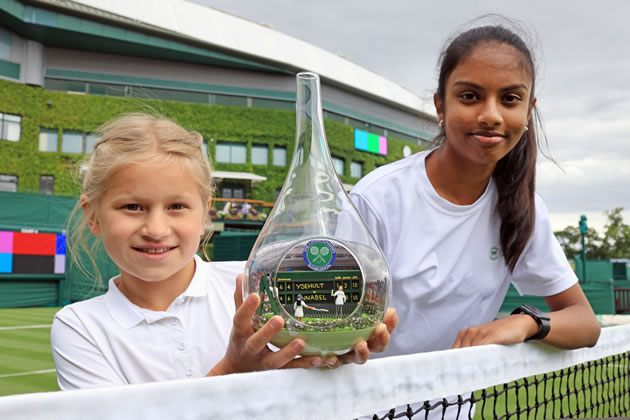 Seven-year-old Annabel and Ysehult, 14, were winners in a competition
