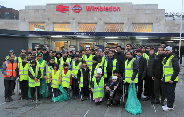 Wimbledon New Year clean up